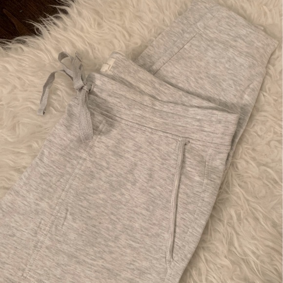 Lou & Grey Supersoft Plush gray fleece lounge pant / sweat pant NEW NWT Size L - Picture 11 of 12